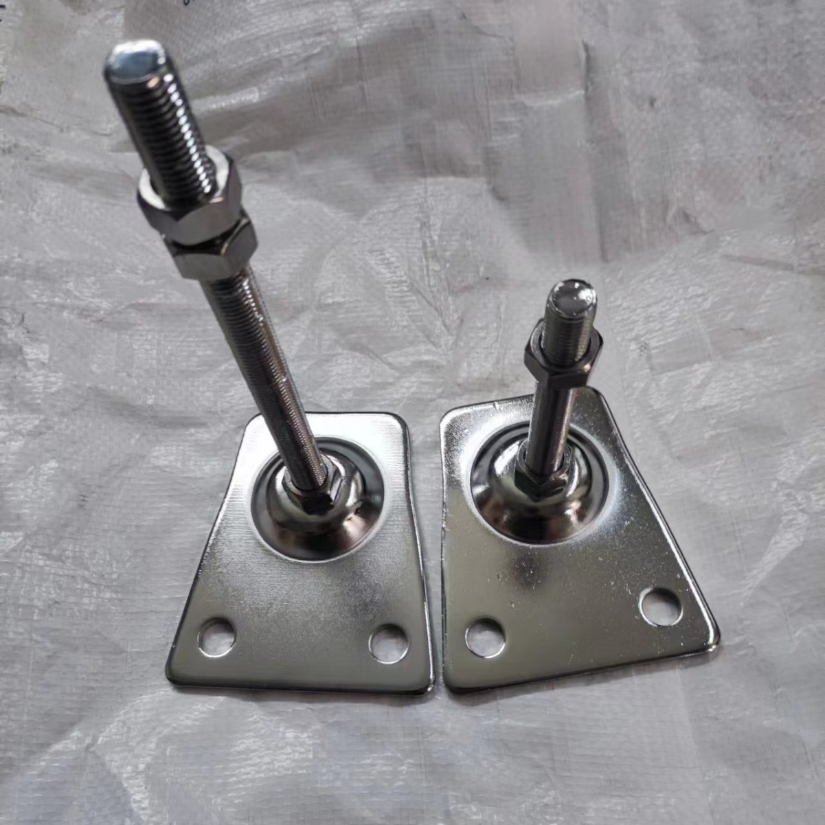 鸭掌脚杯调节脚6厘厚重型脚杯固定地脚螺丝不锈钢调节脚固定脚杯