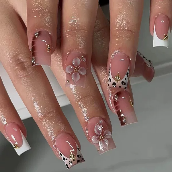 French-Style Nude Pink Leopard Print Three-Dimensional Flower Simple Fashion Wearable Nails Detachable Nail Art Patch Box Set