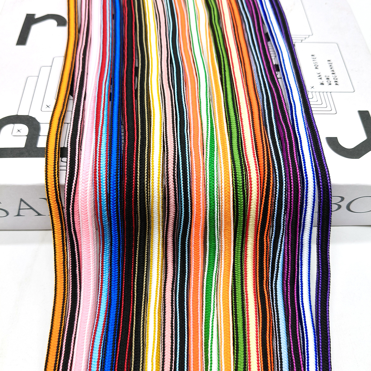 192 color 5mm poliéster bicolor cuadrado cuerdas de núcleo poliéster color poliéster algodón cuadrangular cuerdas de cintura de pantalones