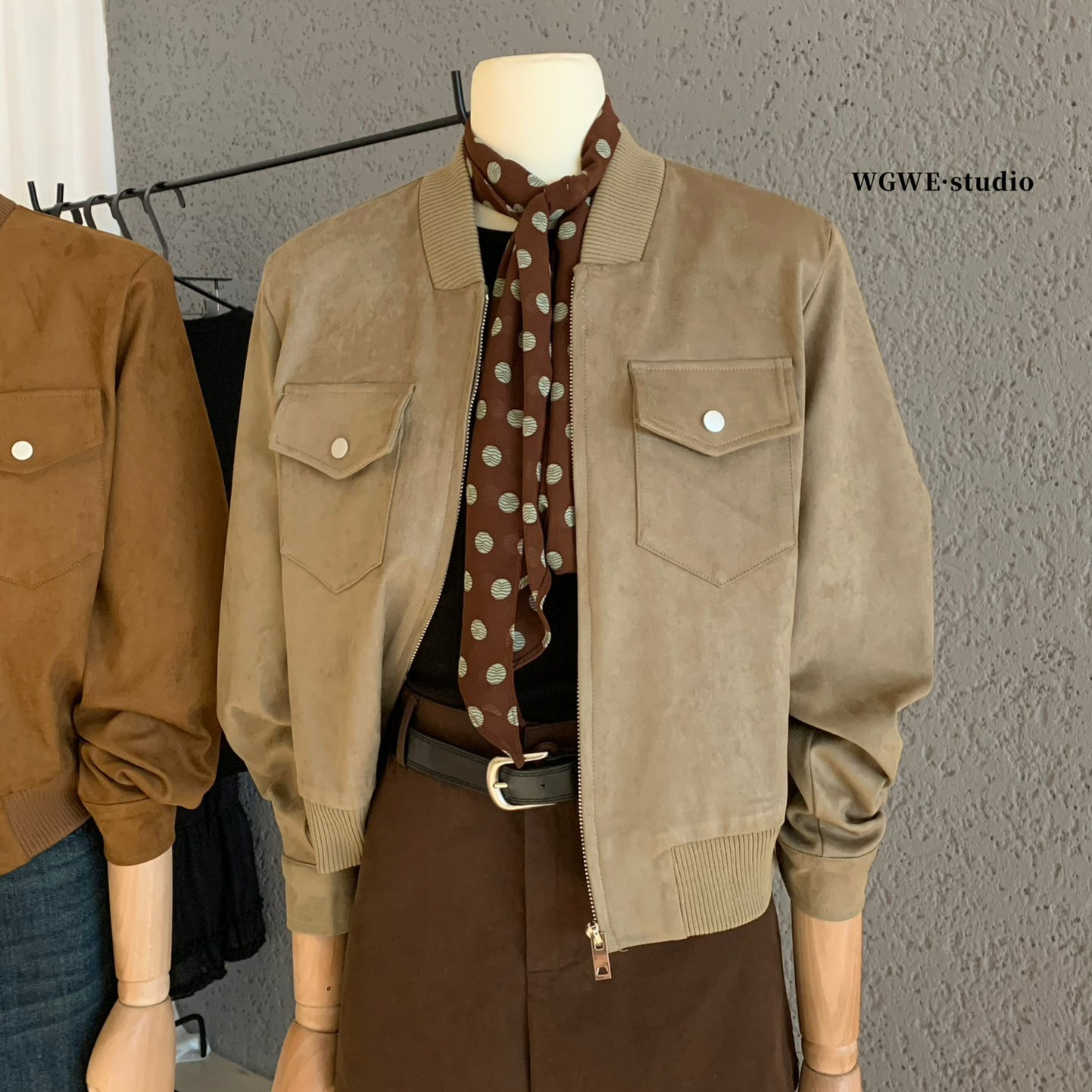 Wgwe7964 Guangzhou Thirteen Lines Women's Early Autumn New Style Small Zipper Motorcycle Jacket Short Tops Top