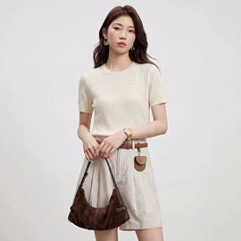 女式针织衫;毛衣;时尚休闲套装