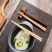木质筷子日式尖头筷实木餐具家用一人一筷商用可加logo定制批发