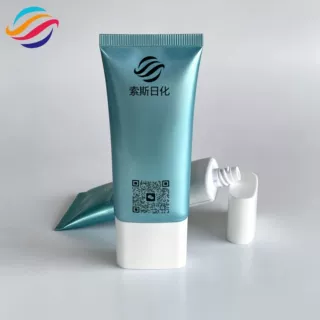 超扁管定制铝塑化妆品包材BB霜护手霜彩妆软管分装酒店用品批发