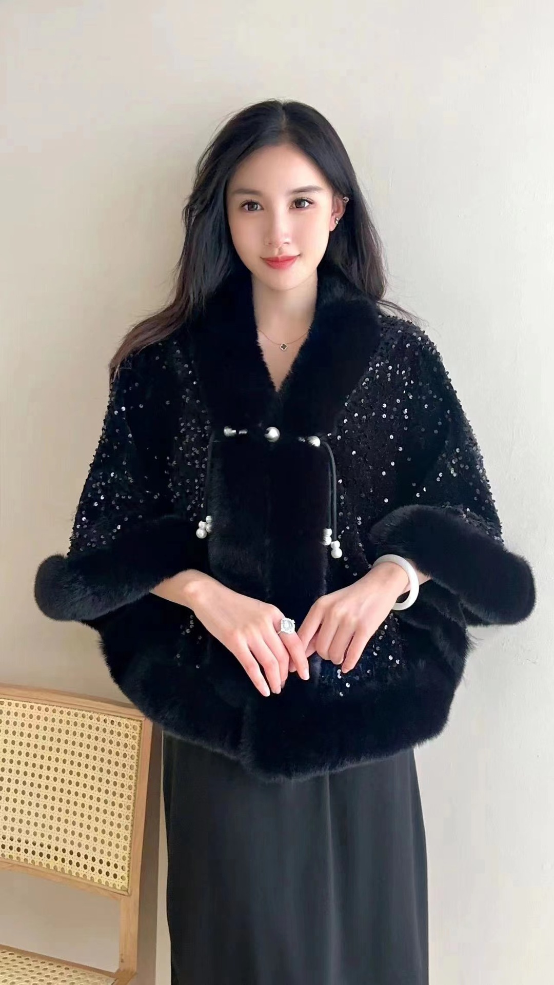 Προσθέστε φλις χοντρό σάλι κάπας cheongsam με γούνινο γιακά κάπα φθινόπωρο και χειμώνα μόδα ζεστό γυναικείο παλτό_voghion.com