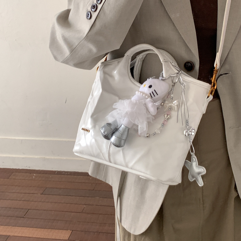 Bolsa de cestas de moda para mujeres 2026 nuevo bolso de hombro retro gran capacidad mochila simple bolso de cubo diario