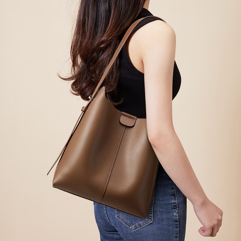 High-end women's bag 2025 new spring-summer bucket bag, shoulder bag, crossbody bag, tote bag, commuter handbag High-end women's bag 2025 new spring-summer bucket bag, shoulder bag, crossbody bag, tote bag, commuter handbag