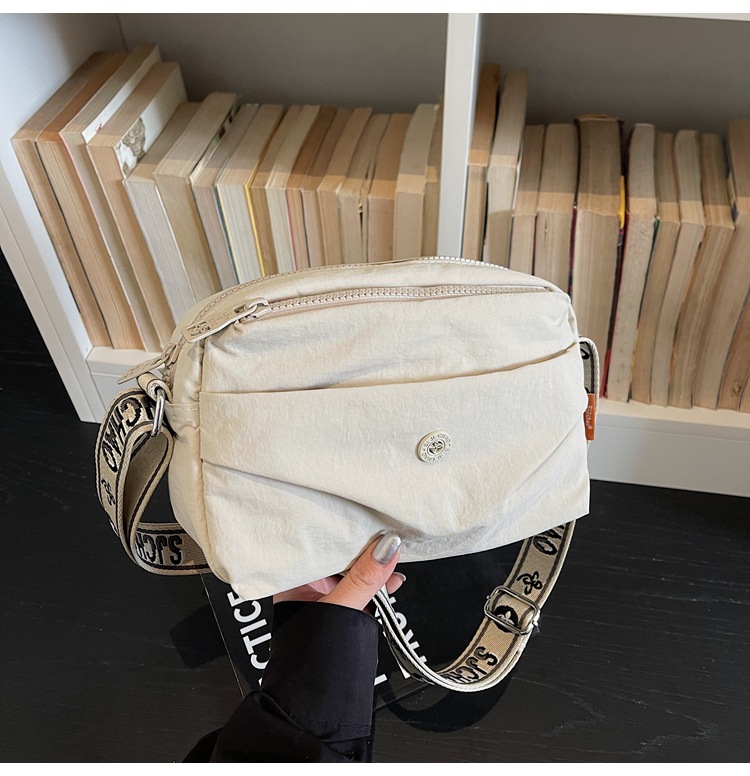 Bolso de moda coreano para mujeres 2026 primavera nueva bolso cuadrado ligero y simple ocio de viaje mochila de hombro image 8
