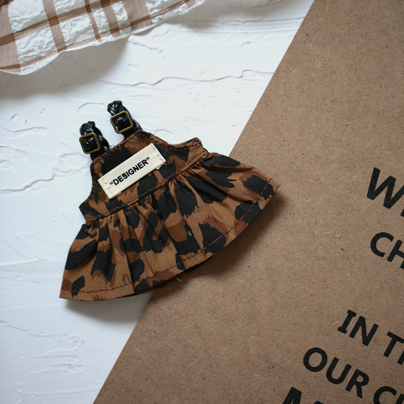 Keychain Doll with Leopard Print Suspender Skirt Y066, Doll Accessories for Dressing up