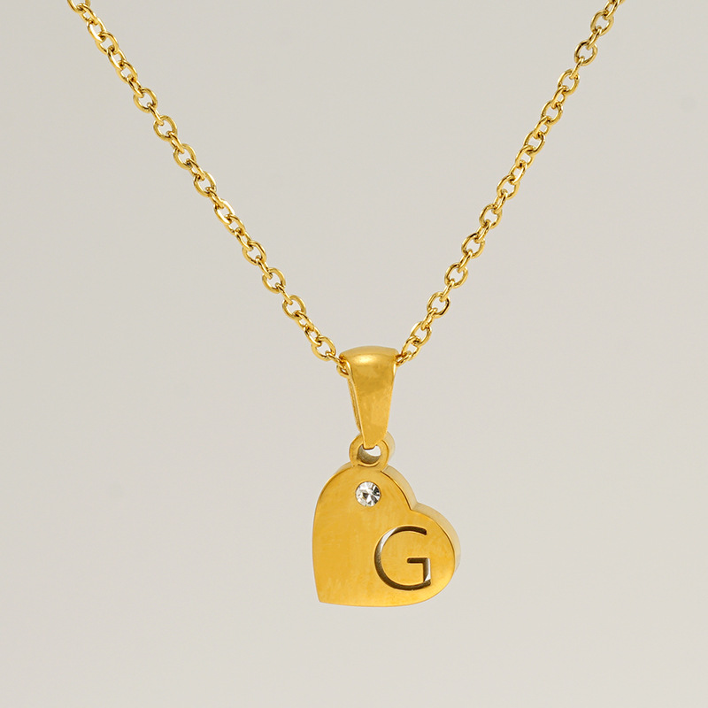 Europa y los Estados Unidos viento acero titanio amor colgante de diamantes 18K letras inglesas hueco collar de clavícula de acero inoxidable mujer