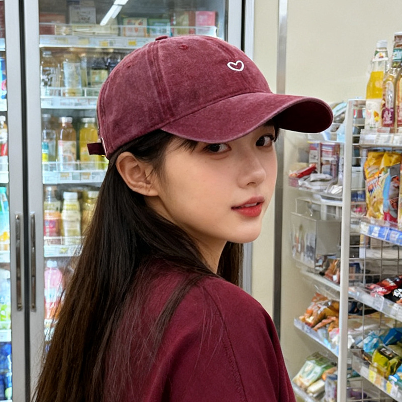 Washed Vintage Baseball Cap With Heart Embroidery For Men And Women_voghion.com