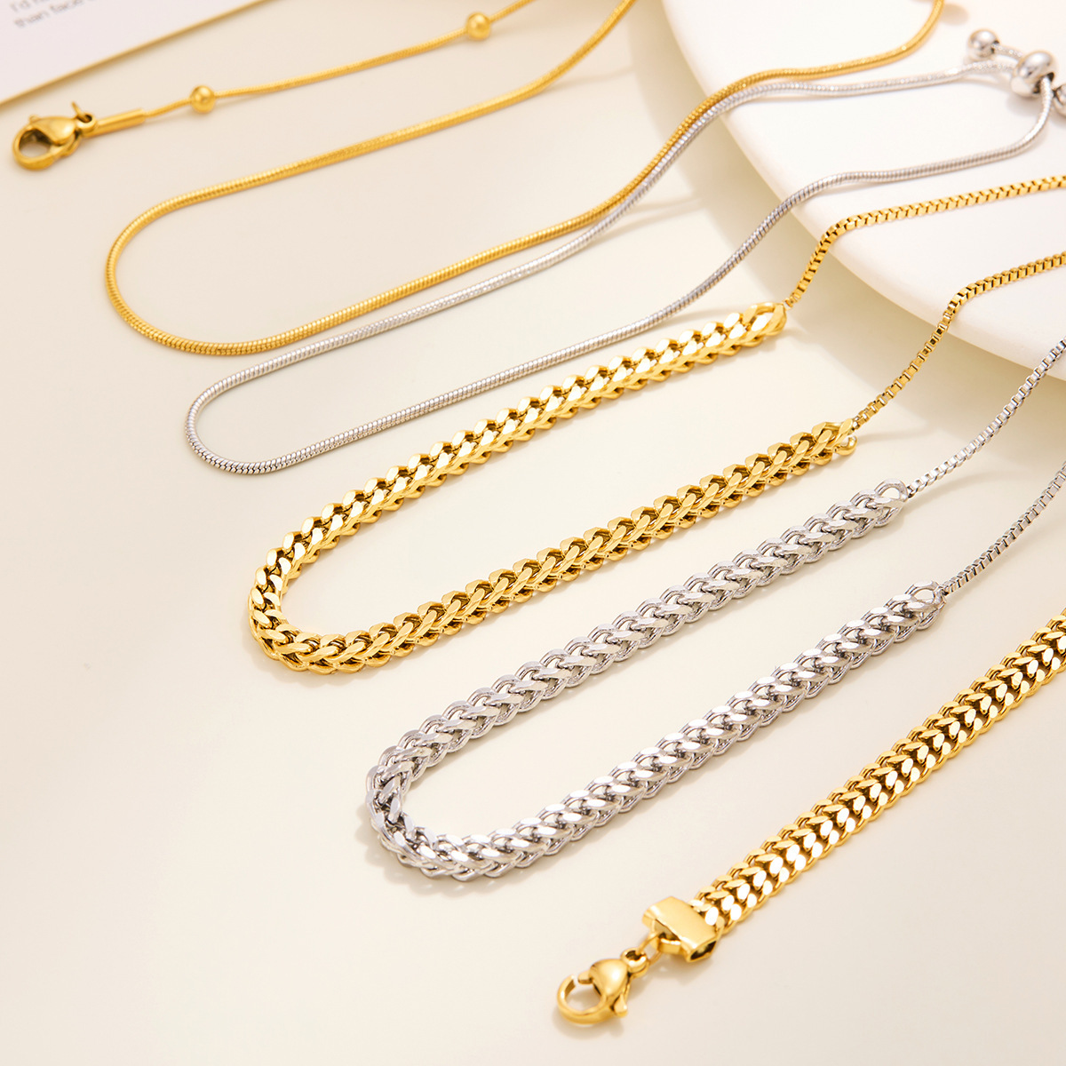 Daily Occasion 316L Stainless Steel Material Geometric 316L Stainless Steel  Basic Simple Style Waterproof Non Tarnish Surgical Steel 316L Stainless Steel  Chain Bracelet