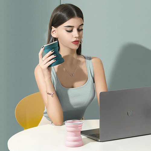 Silicone Cup Folding Cup Business Travel Portable Creative Mini Telescopic Cup with Cover Outdoor Travel Mouthwash Cup