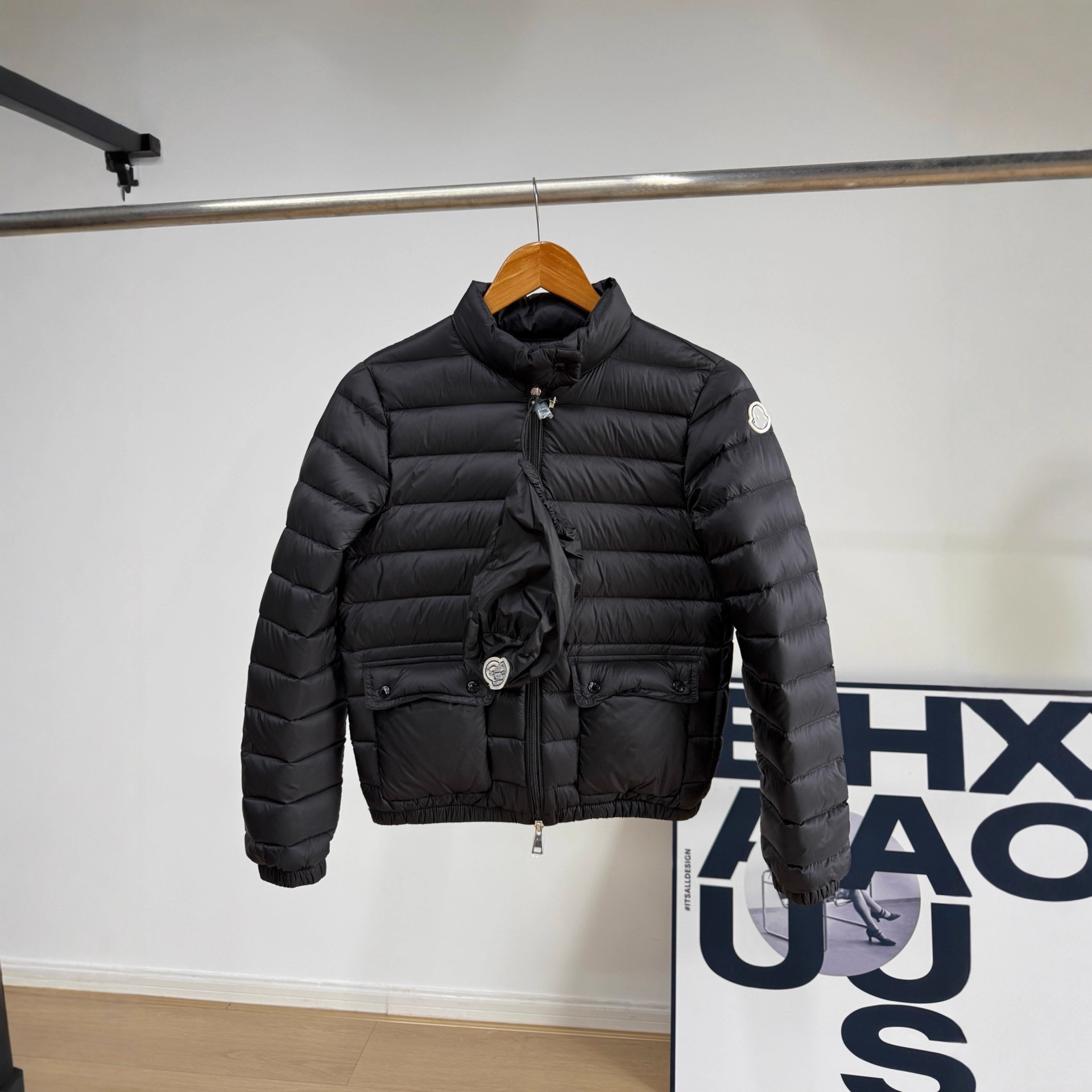 M Mengjia High Version Export European Station 25S Autumn and Winter New Product Light and Slim Stand-Up Collar Women's down Jacket