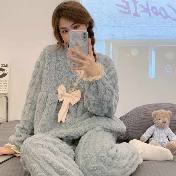 Al por mayor transfronterizo nuevo pijama de terciopelo de coral mujer otoño invierno engrosado terciopelo cortador de flores princesa viento alto valor de ropa de hogar cubierta