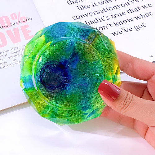 3D rendering color essence diy crystal glue third generation diffusion pigment resin glue smudged 14-color fluid color dye