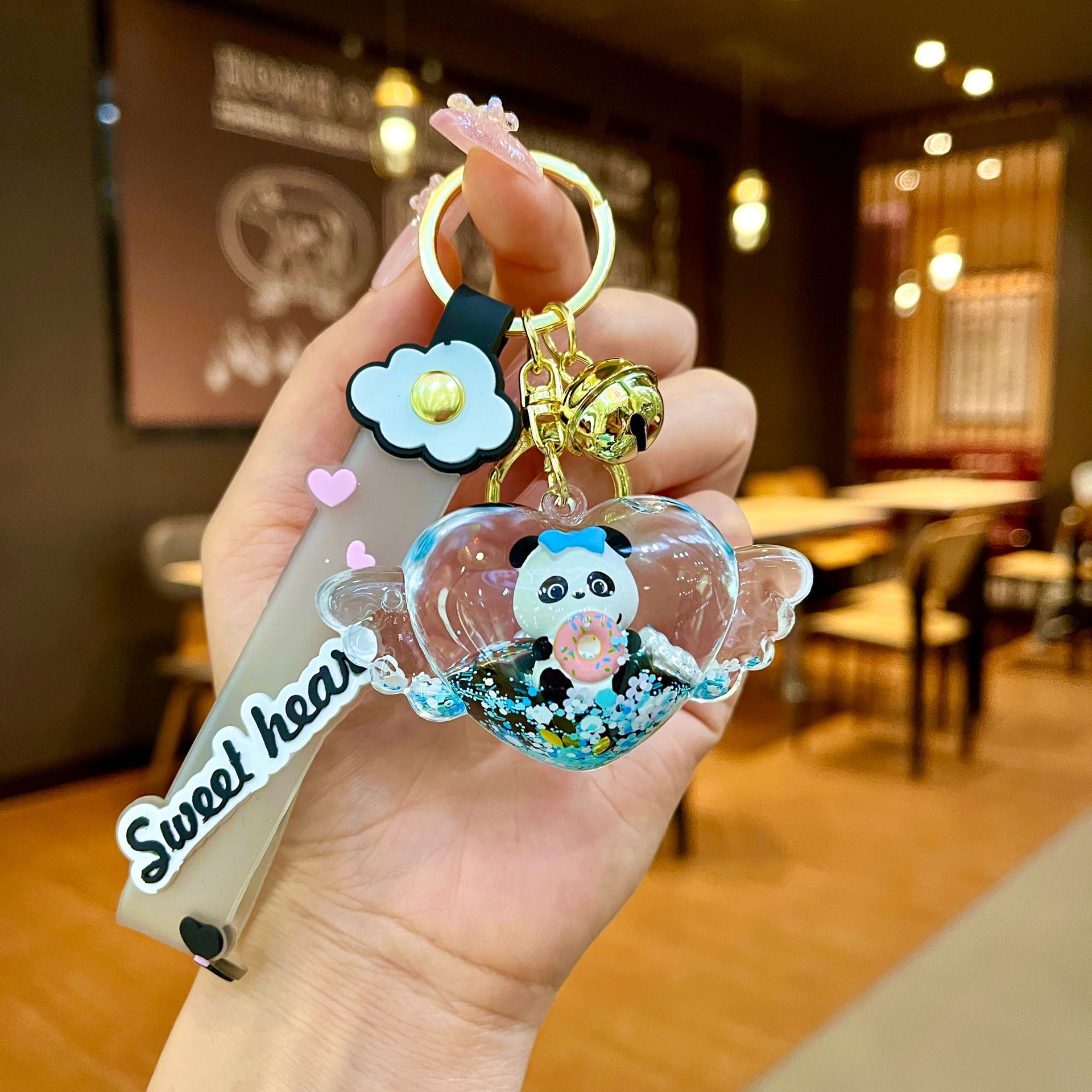 Nuevo llavero de dados luminosos con aceite, cuentas de burbujas, dados, colgantes de botella de arena de cristal, colgantes de bolsas al por mayor