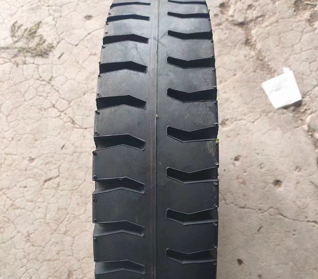 Производители поставляют Тракторные трехколесные шины 400-14 600-16 750-16 обработка Рожков