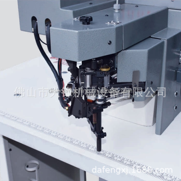 ��Ь������ֱ��ǧ��ײ�Ь�Զ��Ͻ��еװ��߻���Ь�еװ�����