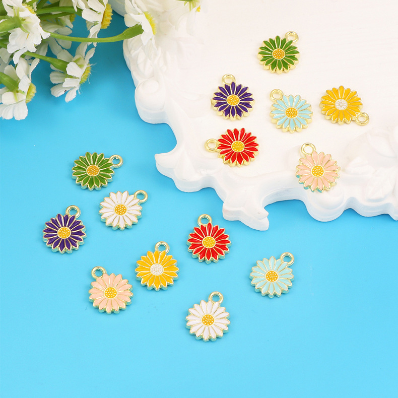 1 Piece 17 * 13mm Hole 2~2.9mm Alloy Daisy Pendant display picture 2
