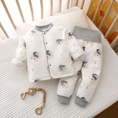 嬰兒衣服秋冬40g夾棉保暖套裝寶寶高腰護肚純棉分體睡衣一件代發