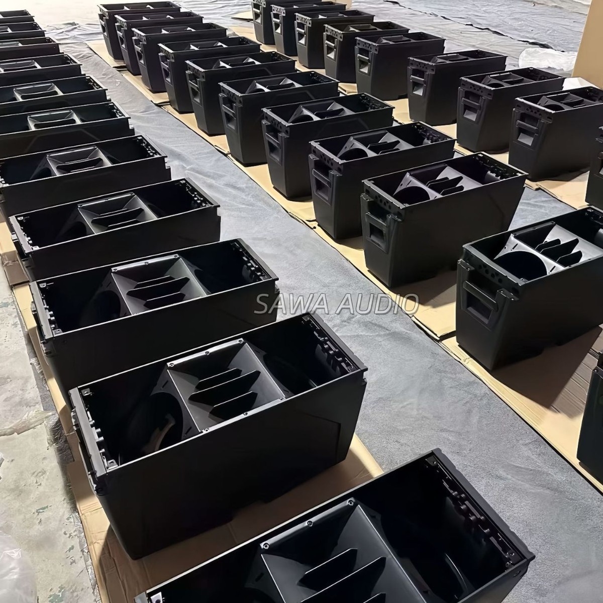 Doble 10 pulgadas 20A 30A dos canales escenario al aire libre equipo de sistema de sonido de matriz lineal profesional altavoz de alta potencia