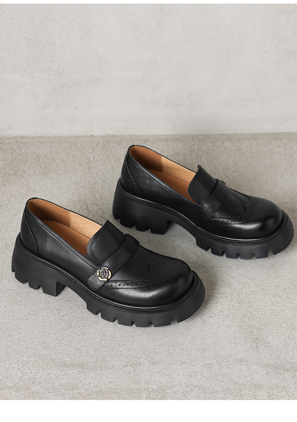 Giày loafer nữ đế xuồng phong cách Anh cổ điển, mũi tròn, gót cao nhỏ, họa tiết hoa sơn trà — màu nâu chi tiết 21