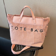 �r�д�����С��������¿��о�q�ٴ����e�μ�����ͨ�����ذ�Ů