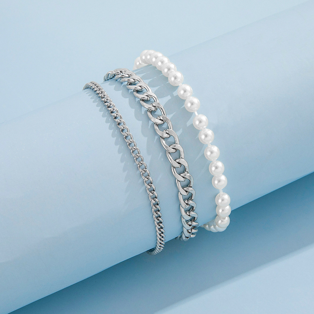 Wholesale Jewelry Retro Pearl Chain Anklet Three-piece Set Nihaojewelry display picture 4