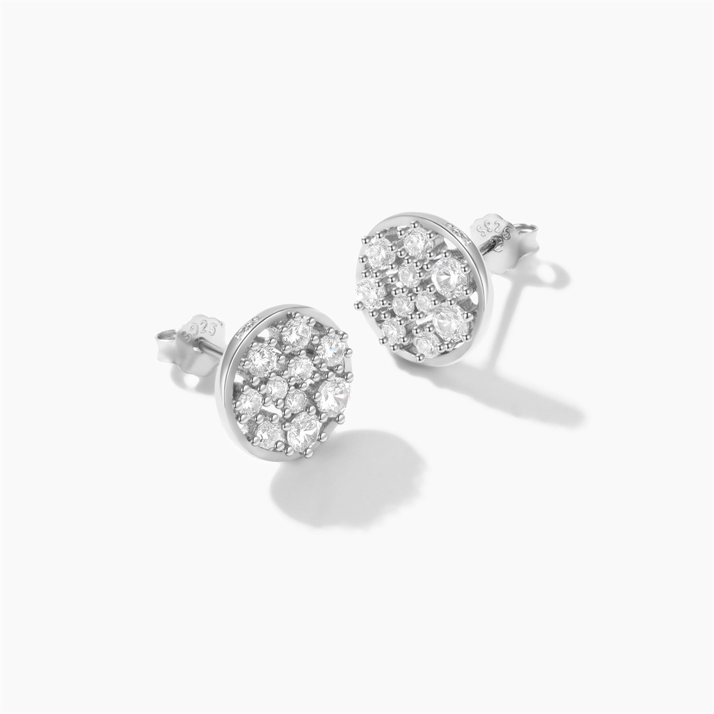 4g Weight 925 Sterling Silver Ear Needle Material Zircon Inlay Material Ear Studs Classification 1 Pair Quantity Holiday, Daily Occasion 925 Sterling Silver Material Heart Shape Pattern Women's Gender Plating Design Elegant, Simple Style Style 1 Pair 925 Sterling Silver Zircon Heart Shape Ear Studs 35