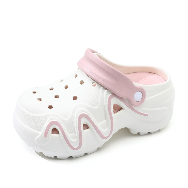 Zapatos con agujeros de suela gruesa para mujer, sandalias de pies transpirables y no malolientes, aumento de verano, sensación de alta calidad antideslizante, arrastre de EVA Baotou