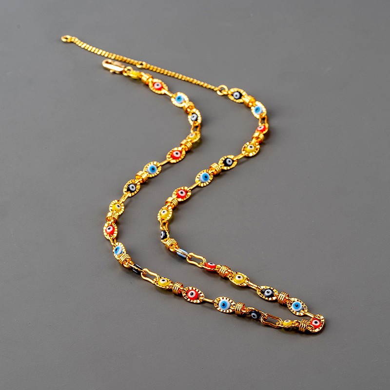 Fashionable brass necklace