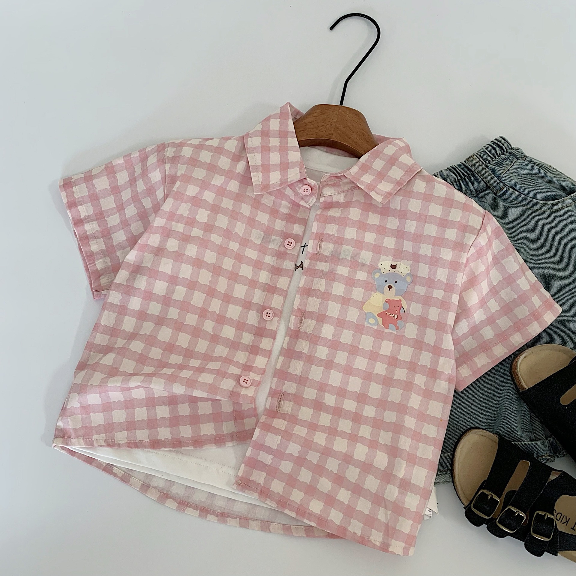 Camisa de manga corta para niños Maibao 2025 verano nuevo estilo coreano para niños y niñas camisa de algodón de dibujos animados a cuadros