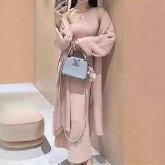 韓国風セレブニットスーツレディース秋冬新作ミドル丈チューブトップドレスセーターカーディガン2点セット