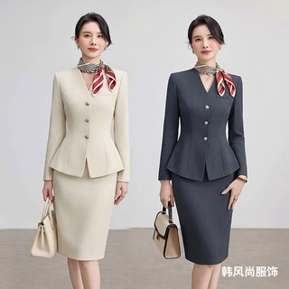 杏色职业套装女春季气质时尚播音艺考主持人面试正装珠宝店工作服