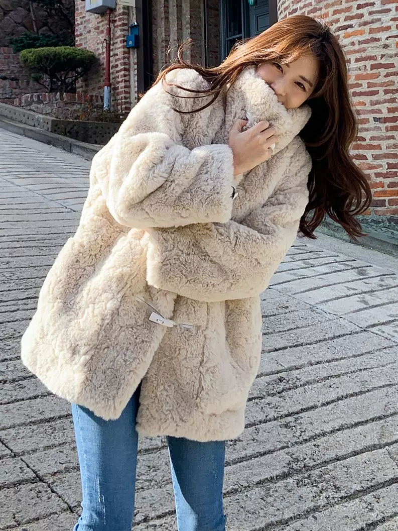 羊羔毛外套女新款2024秋冬加厚立领中长款仿兔毛毛绒茸茸皮草大衣