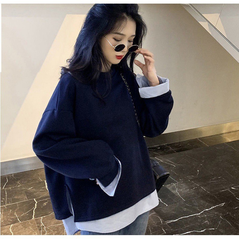 大きくてやせている小柄な妊婦のガードルのファッション的な長袖のtシャツの偽の2つの上着の女性は青の2024春秋を隠します。|undefined