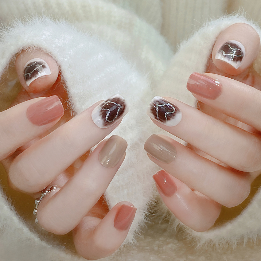 Use uñas parche de uñas parche de uñas uñas uñas postizas terminadas amor desmontable corazón pegatinas de uñas cortas al por mayor