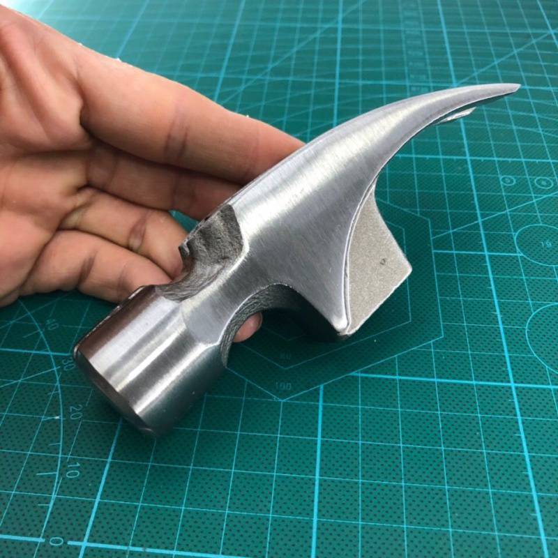 羊の角のハンマーの頭の木工のハンマーの高炭素鋼の鍛造のハンマーの頭の木工の道具の丸いハンマーの頭は磁気を持って釘を吸うことができます。|undefined