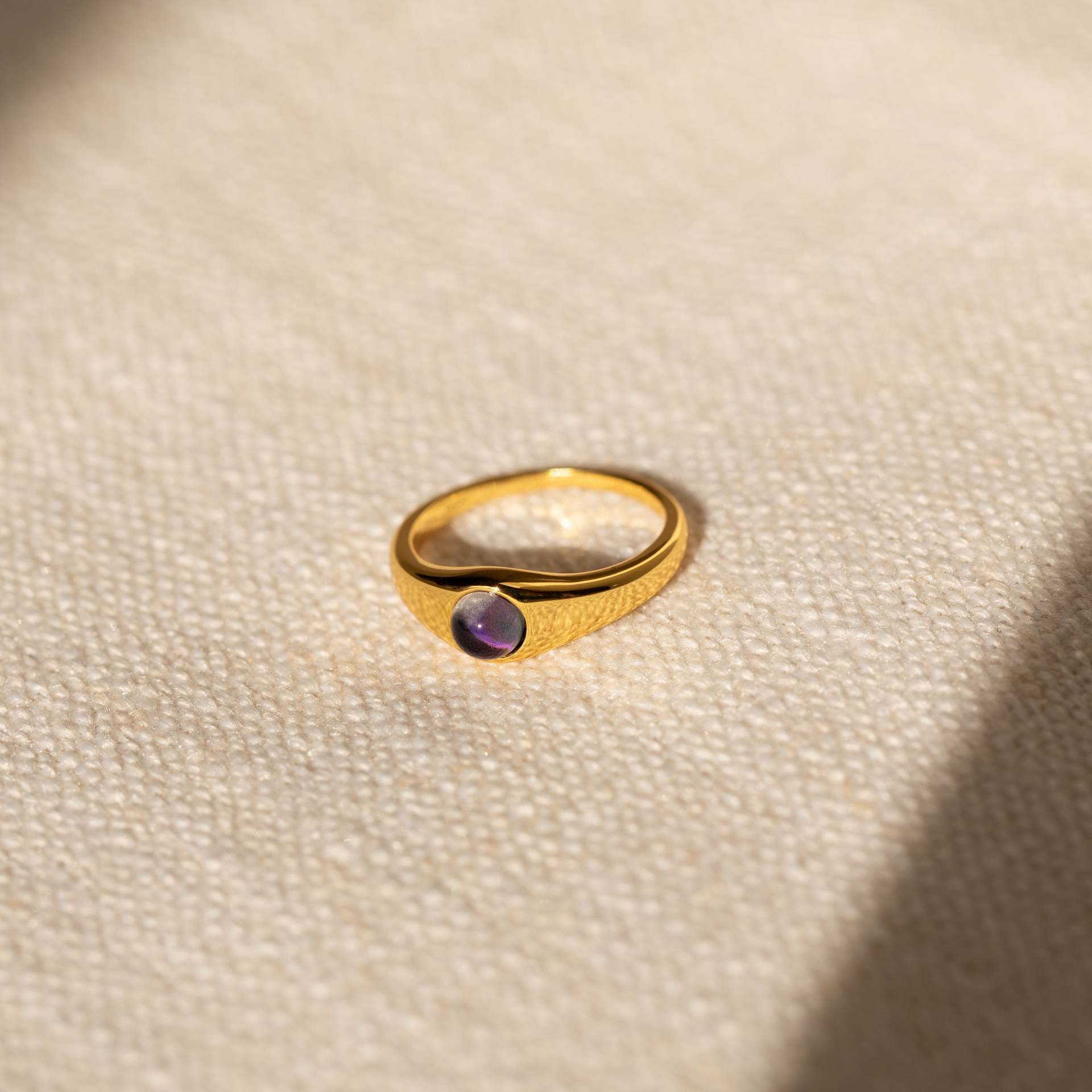 Gold Plated Natural Stone Ring With Blue Gradient Effect_voghion.com