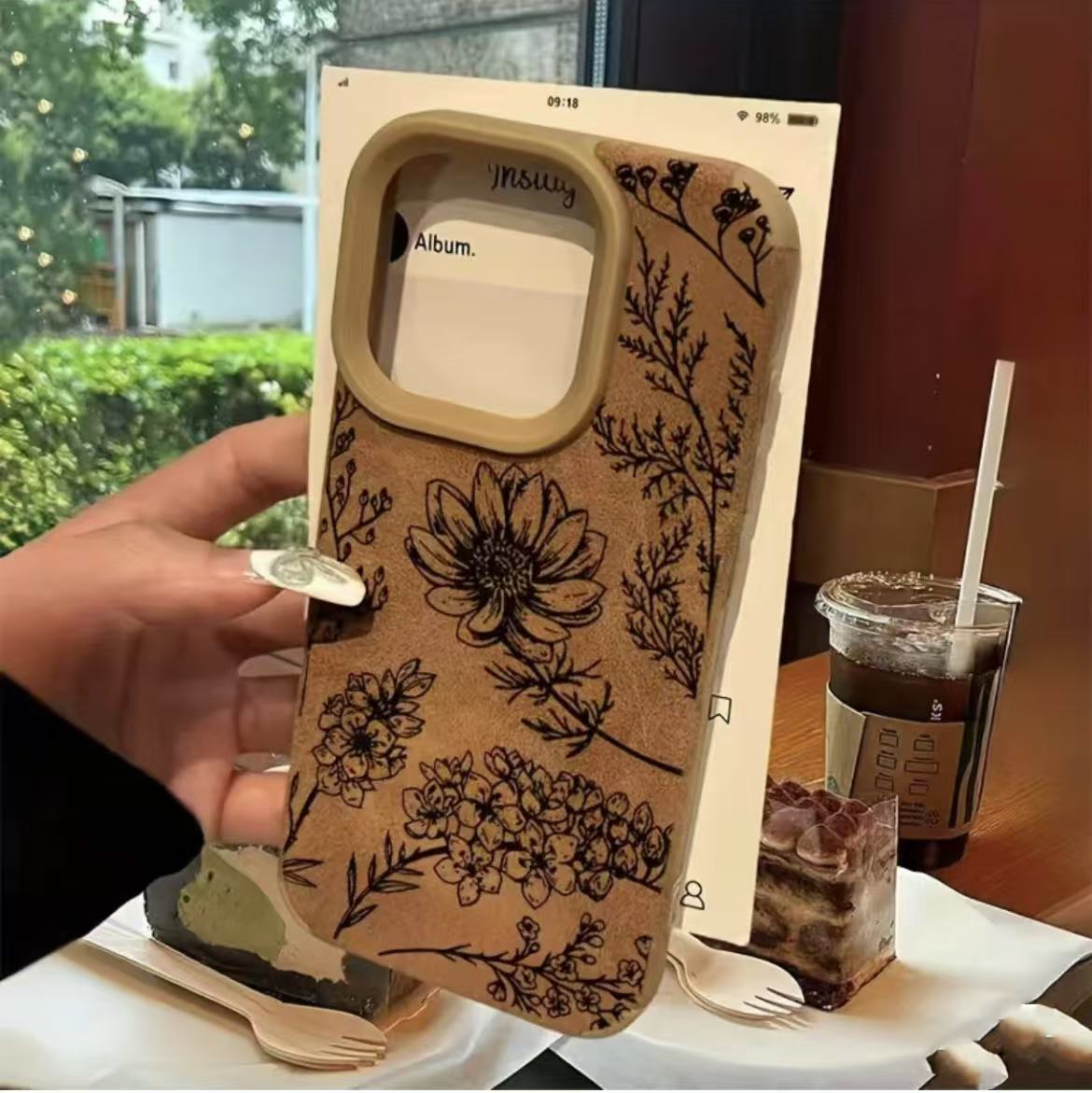 Las flores negras de moda son adecuadas para Apple 15promax venta caliente transfronteriza iPhone 14pro funda para teléfono móvil Apple 16/13