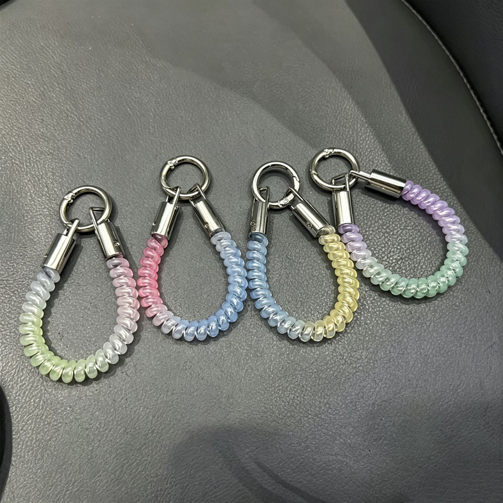 New two-tone gradient telephone cord hair tie, short mobile phone strap, keychain, bag pendant, accessories wholesale