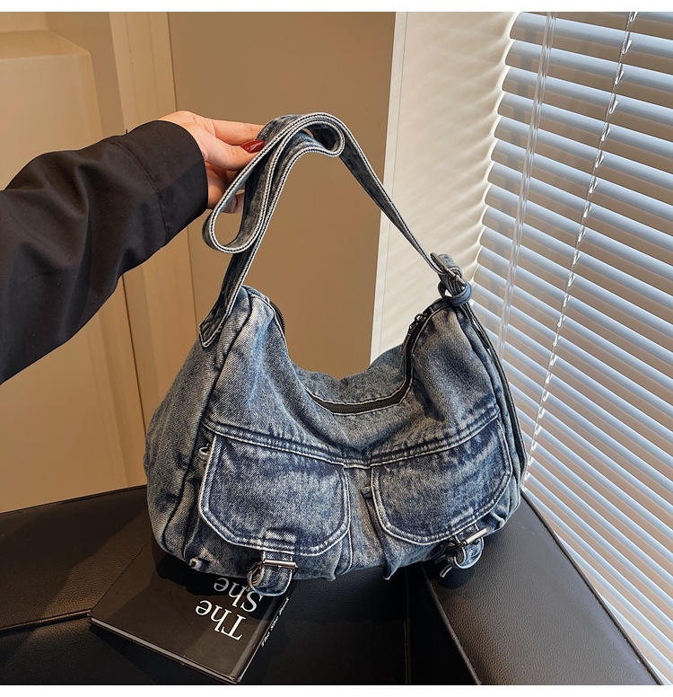 Bolso de mezclilla retro de gran capacidad para mujer 2025 nueva moda simple bolso de mensajero de un solo hombro bolso de viaje casual image 9