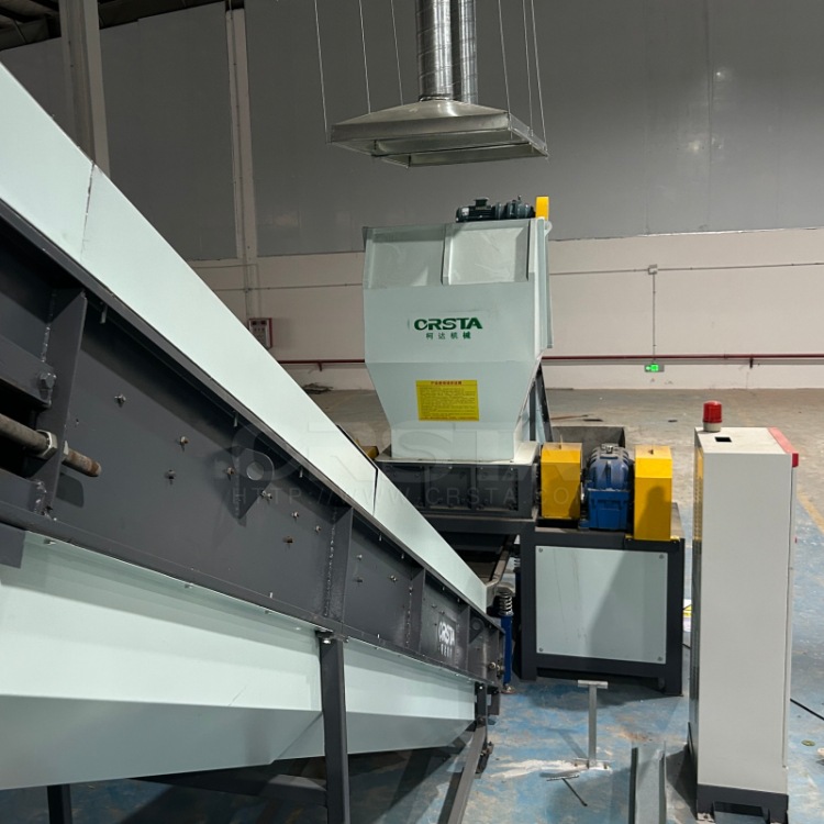 PP废旧太空包回收破碎清洗机 吨包袋废料处置清洗破碎设备