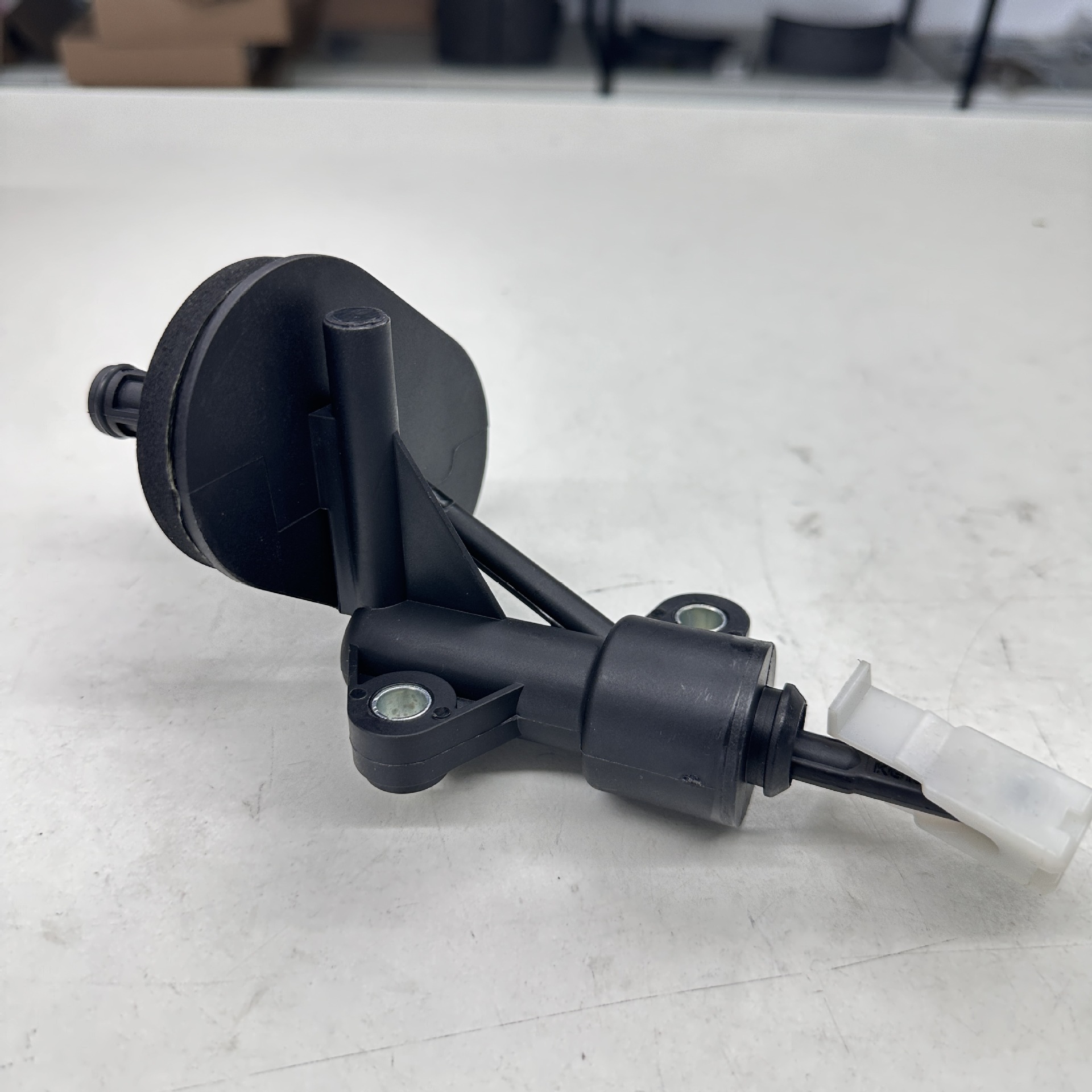 55190993 2182F6,5679354 1613489880 Is Suitable for Citroen Fiat Clutch Master Cylinder