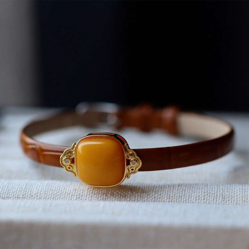 Natural Old Wax Square Dial Pendant Dual-use S925 Sterling Silver Plated Chicken Oil Yellow Beeswax Bracelet Live Supply