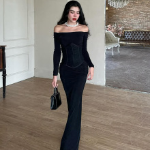 欧美2025秋冬季新品女装性感气质露肩锁骨收腰拼接蕾丝系带连衣裙