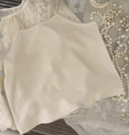 Ropa de vacaciones para padres e hijos, ropa de mujer para madres, trajes para niñas, ropa de principios de primavera, camisa blanca de moda para bebés, pantalones verdes