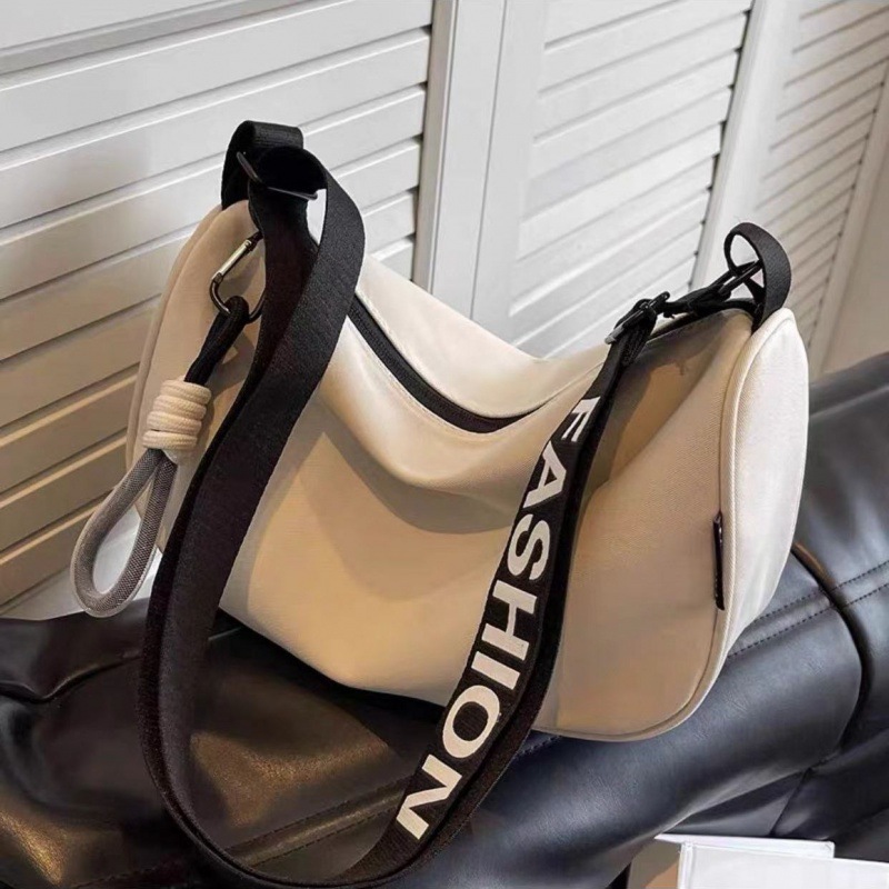 新しいカジュアル大容量ナイロンキャンバスバッグ女性のファッションショルダーバッグ多用途ワイドバンドメッセンジャー枕バッグ|undefined