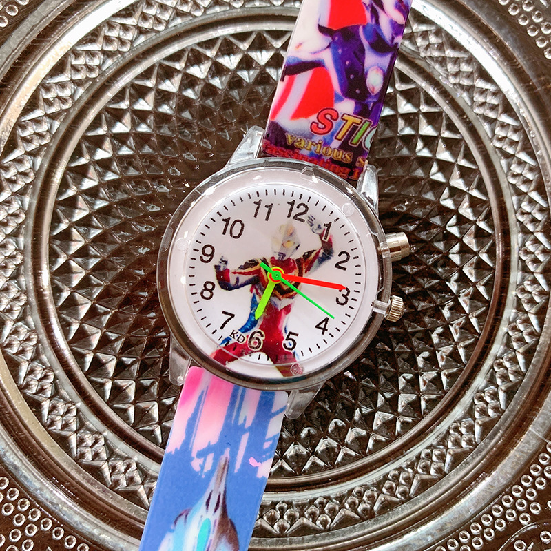 Aisha Niña de dibujos animados impreso reloj de cuarzo luminoso 2023 reloj para niños lindos al por mayor de suministro transfronterizo