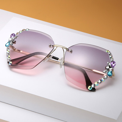 2022 new pattern lady fashion Sunglasses Trend Gradient Diamonds glasses Frameless Trimming Sunglasses